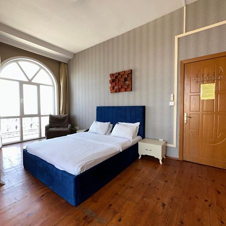 Red Roof Seaview Hotel 바쿠 외부 사진